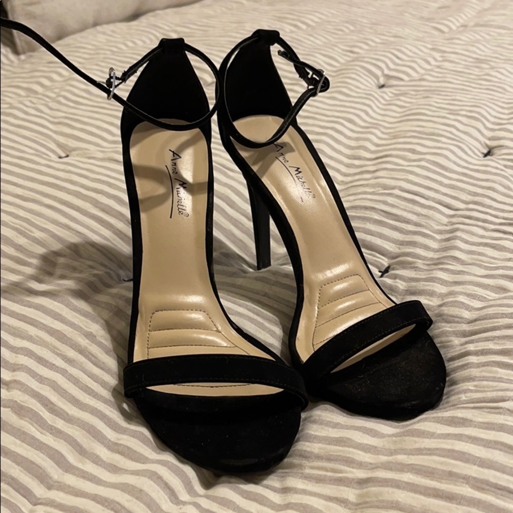 Sz 9 suede 👠